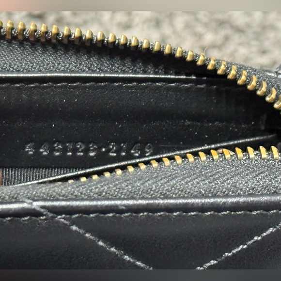 Gucci GG Marmont black zip around wallet - Picture 16 of 16